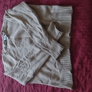 Woman's sweater